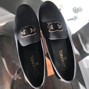 Chanel black shoes 38.5